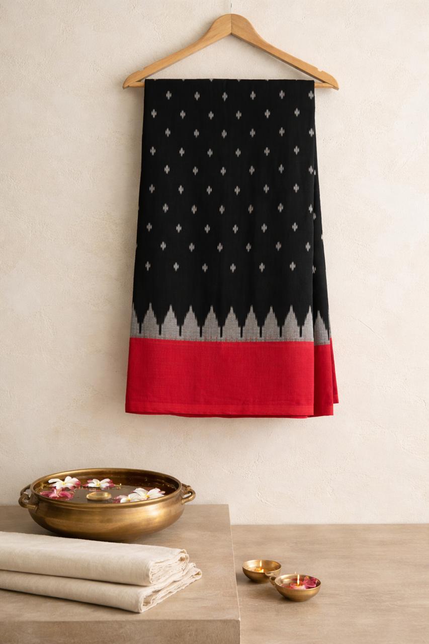 Pochampally Ikat Cotton Saree